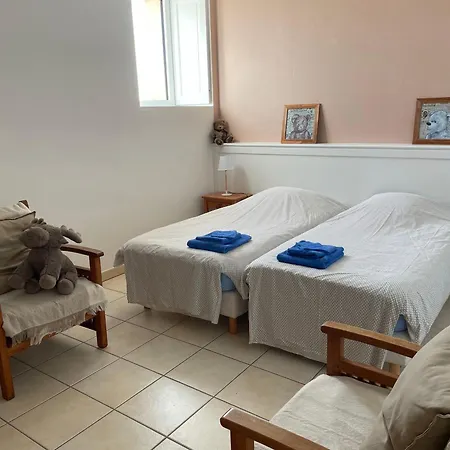 De Caractere Au Coeur Des Vignes Avec Jardin, Velos Et Equipements Bebe - Fr-1-306-796